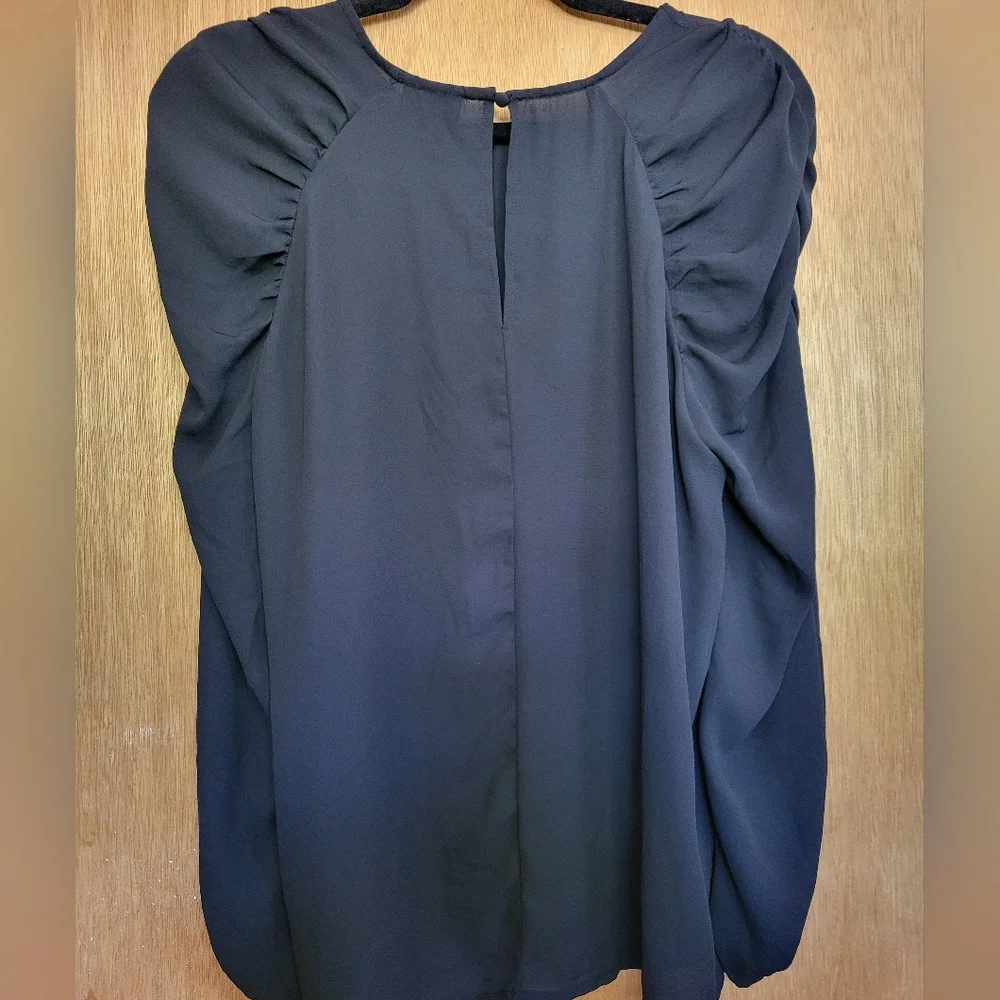 Who What Wear black chiffon style puff pleated long sleeve blouse. Med - Picture 5 of 14
